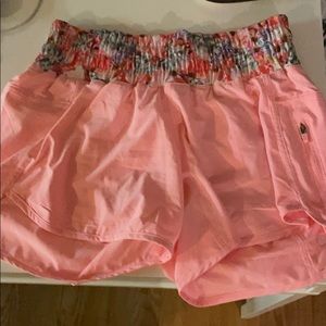 Lululemon short